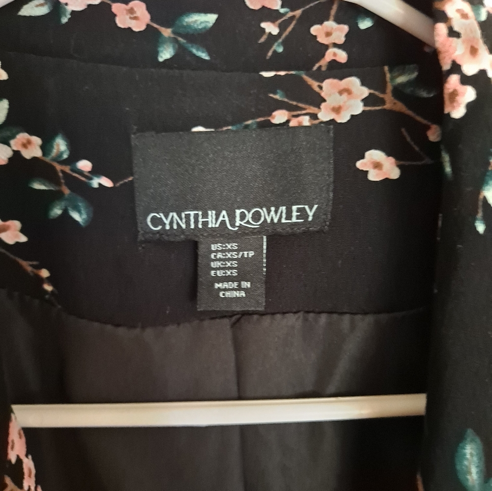 Cynthia Rowley floral buttonless blazer with pockets - Picture 5 of 8